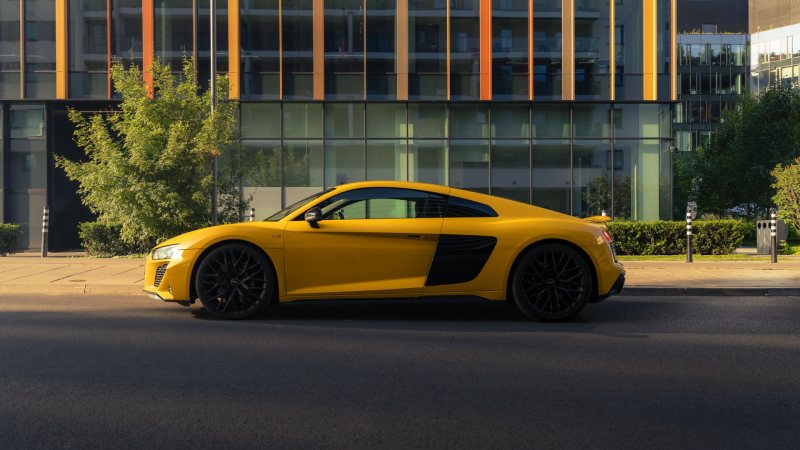 Wynajem Audi Warszawa – sport, technologia i prestiż w jednym