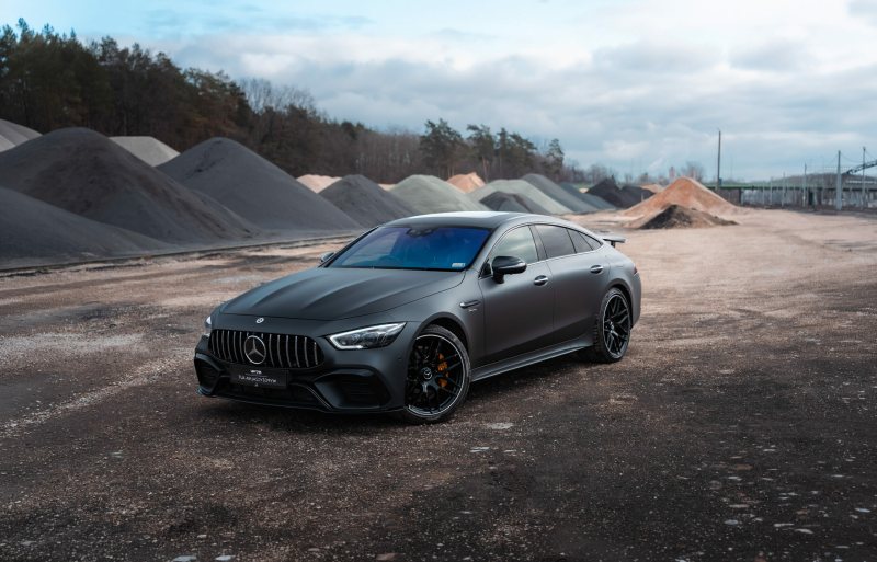 Mercedes 4door 53
